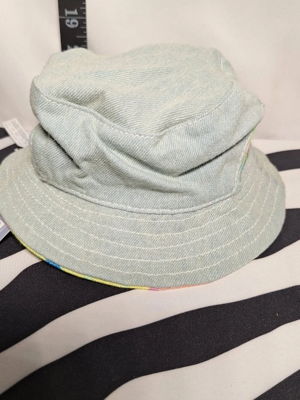 NWT Bark Made in the Shade Reversable Bucket Hat for Dogs M